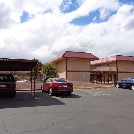 Knights Inn Phoenix At N Black Canyon Hwy Eksteriør bilde